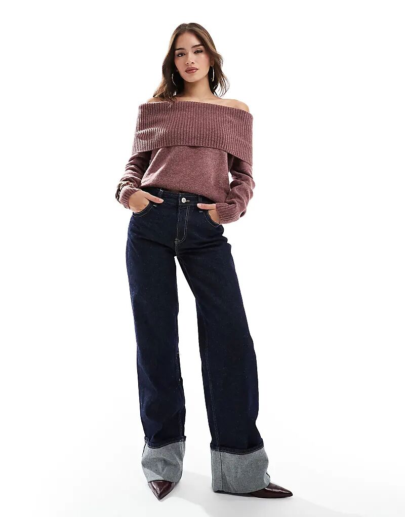 

Широкие джинсы с подворотами темного цвета Bershka