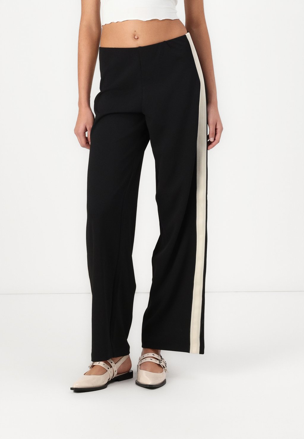 

Брюки VMBERLIN WIDE PANEL NOOS Vero Moda, черный