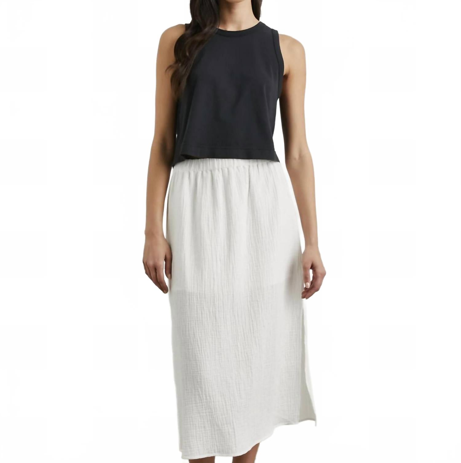 

Боксовый топ черный Rails