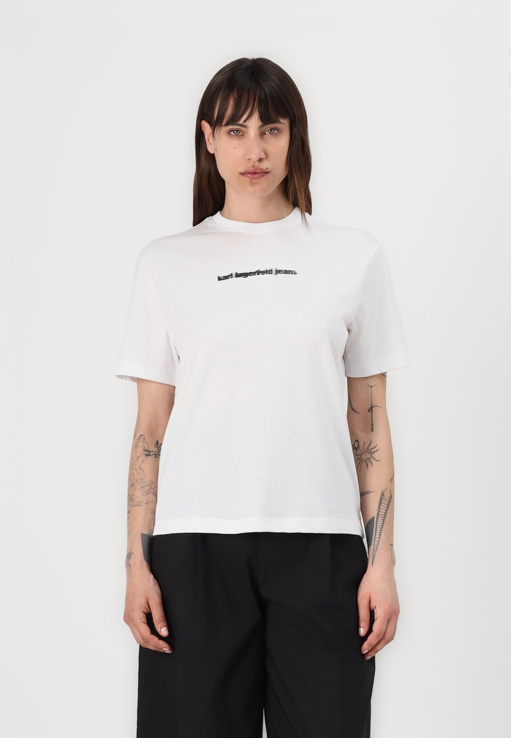 

Футболка с принтом REG BLUR LOGO TEE Karl Lagerfeld Jeans, белый