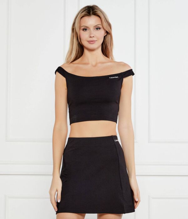 

Футболки Cropped fit Calvin Klein Jeans, черный