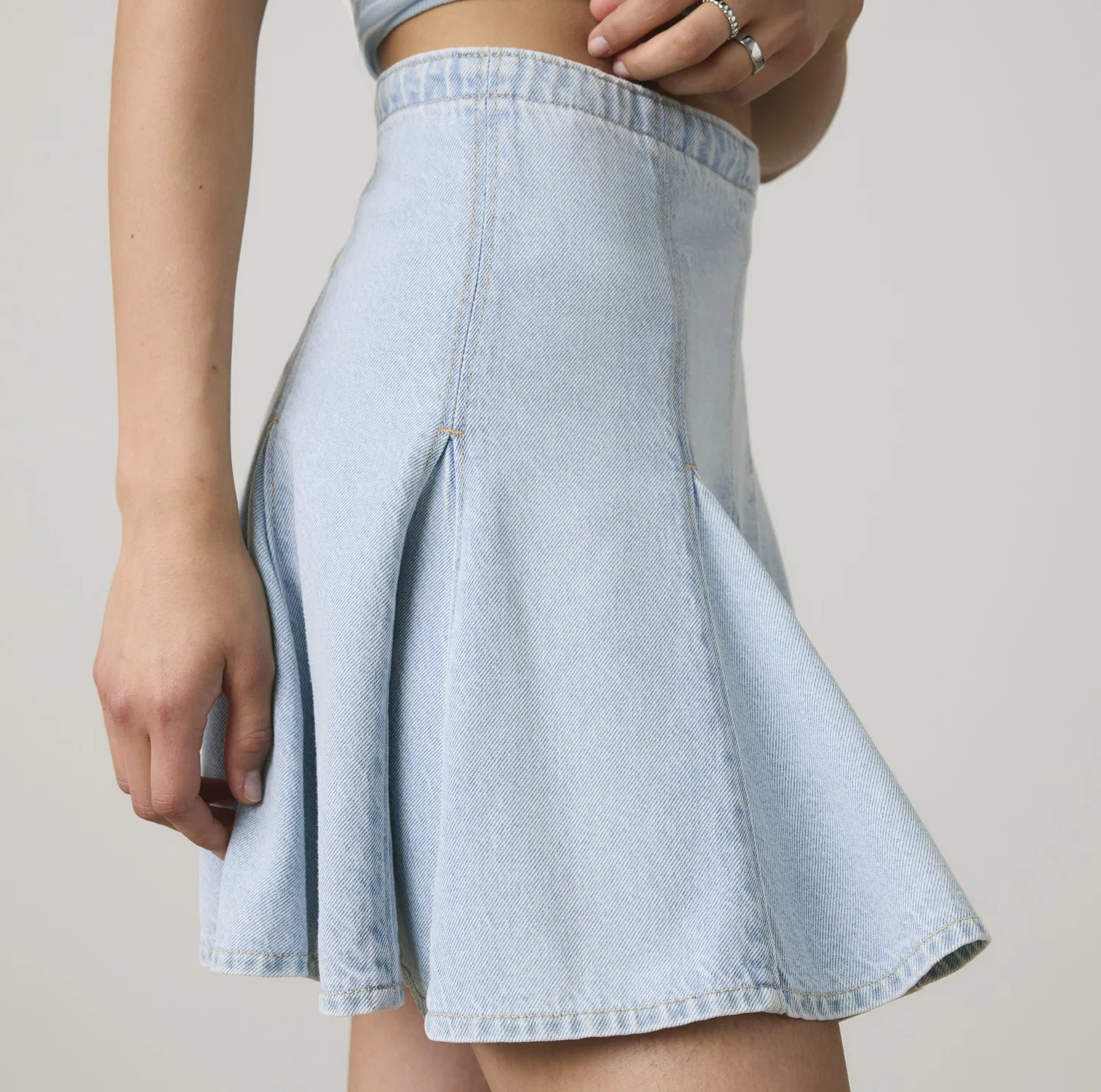 Легкая мини-юбка Годе Levi's, Medium Wash — фото 2