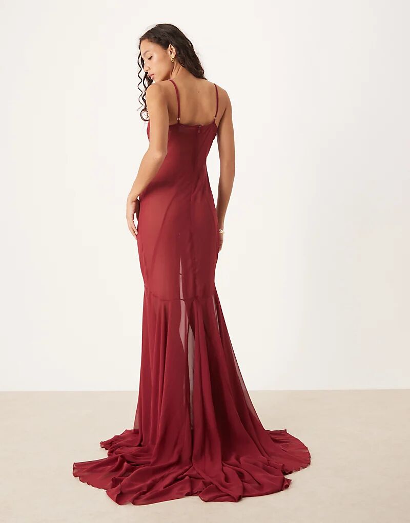 

Длинное платье-комбинация из шифона ASOS DESIGN с вырезом и декоративными швами бордового цвета