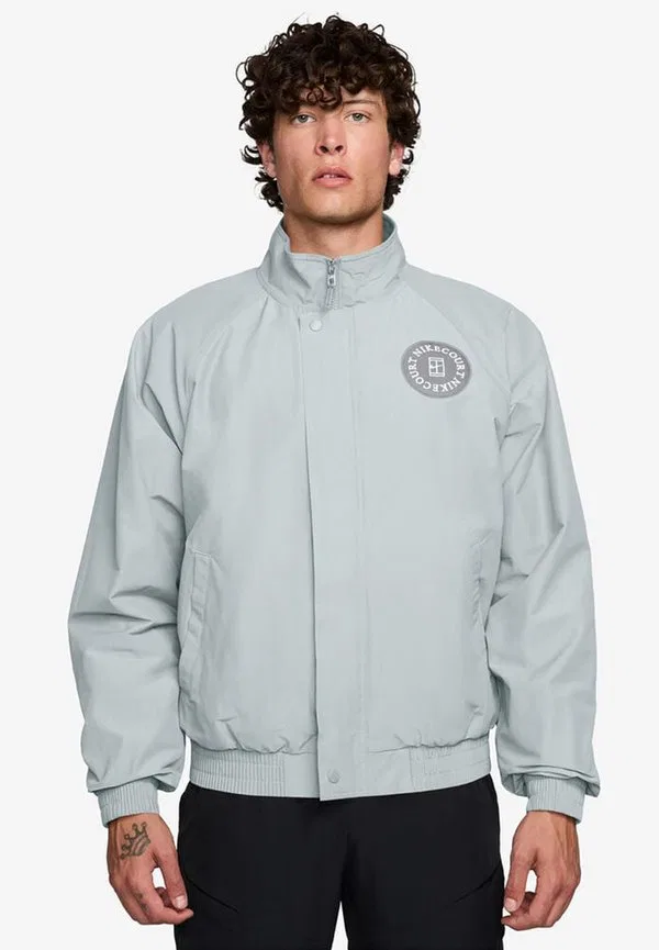 Куртка для тренировок в стиле "судебное наследие" Nike Performance, Pure Platinum/Wolf Grey