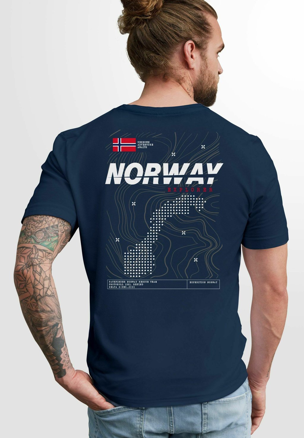 

Футболка с принтом NORWEGEN FLAGGE SCHRIFTZUG NORWAY EXPLORER ADVENTURE SKANDINAVIEN FASHION STREETSTYLE Neverless, темно-синий