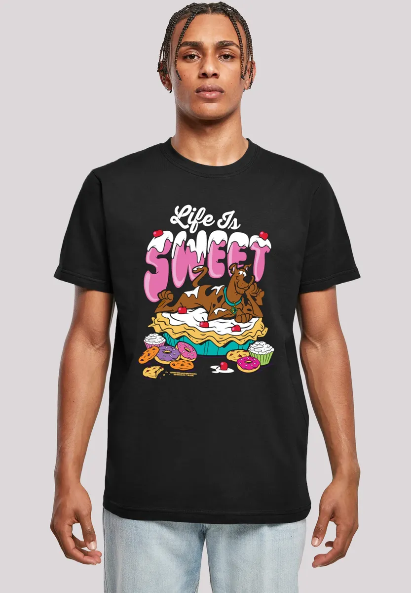 

Футболка F4NT4STIC "Scoby Doo Life Is Sweet", мужская, премиум-мерч, стандартного кроя, базовая, с принтом, черный