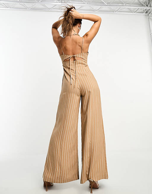

Светло-коричневый комбинезон с вырезами и лямками ASOS DESIGN