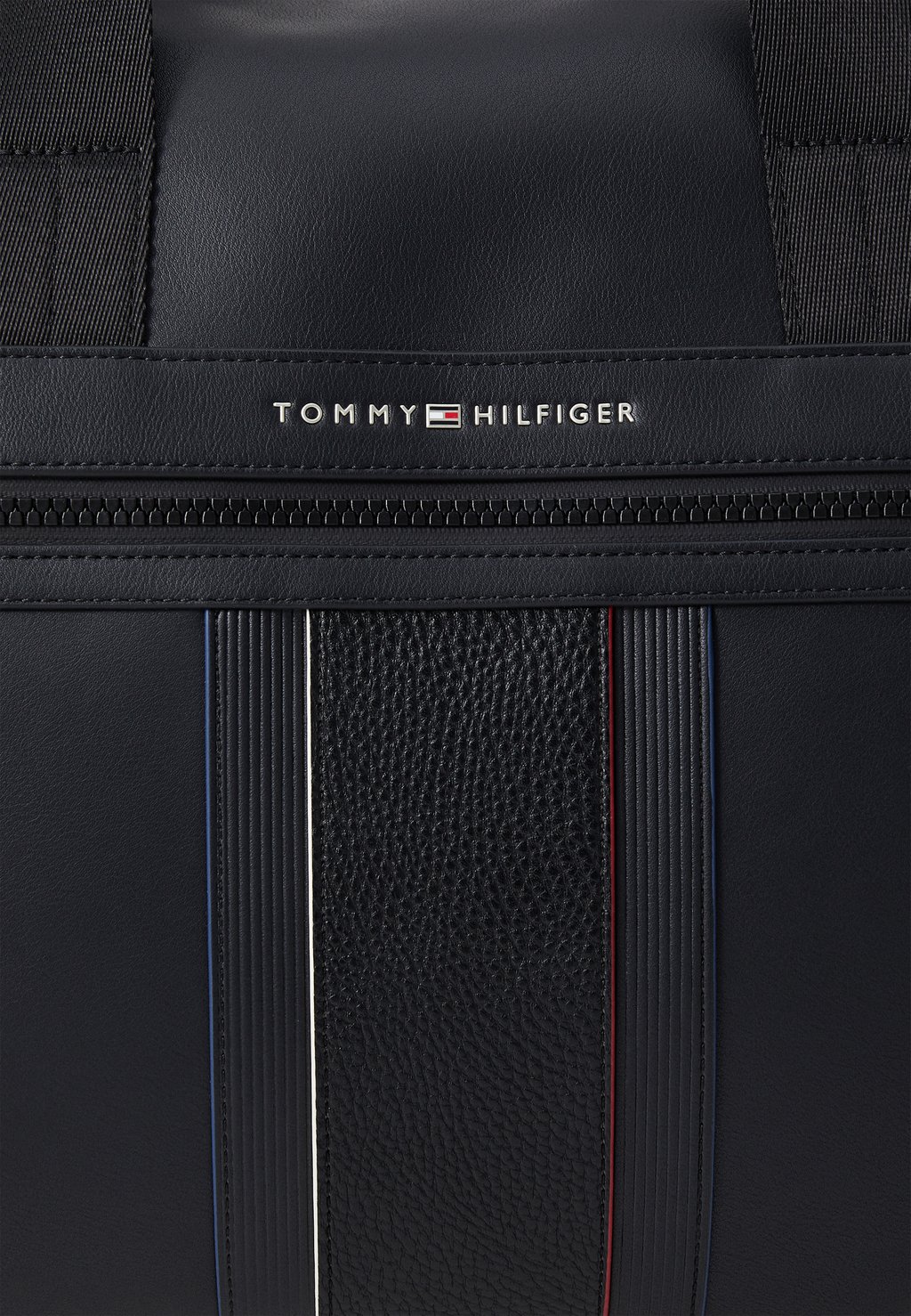 

Сумка выходного дня FOUNDATION DUFFLE Tommy Hilfiger, черный