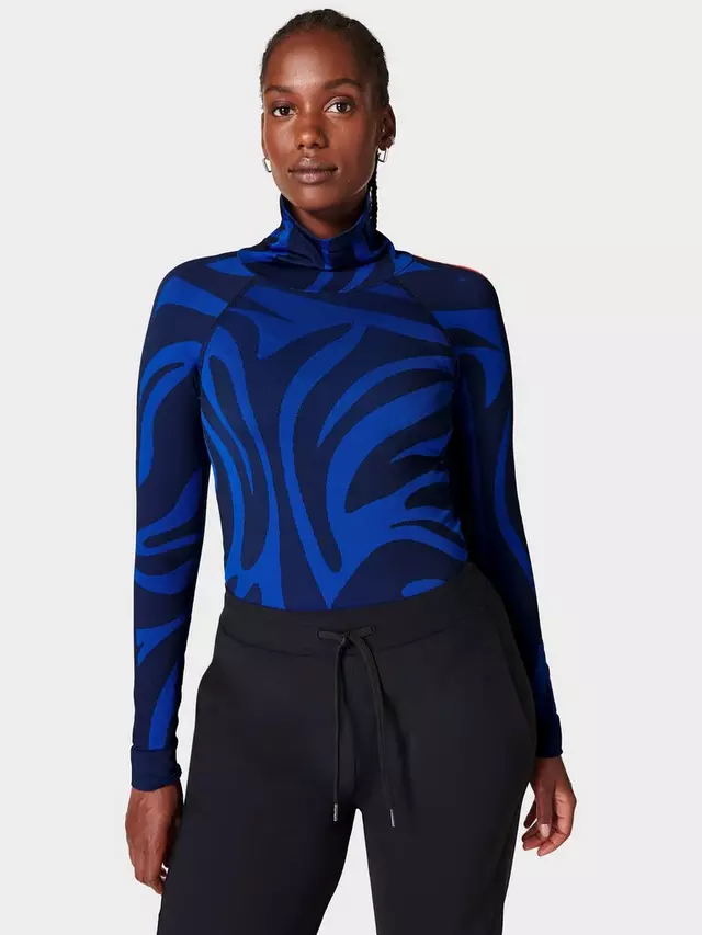 

Топ Sweaty Betty Animal Funnel Neck Base Layer, цвет blue animal flow
