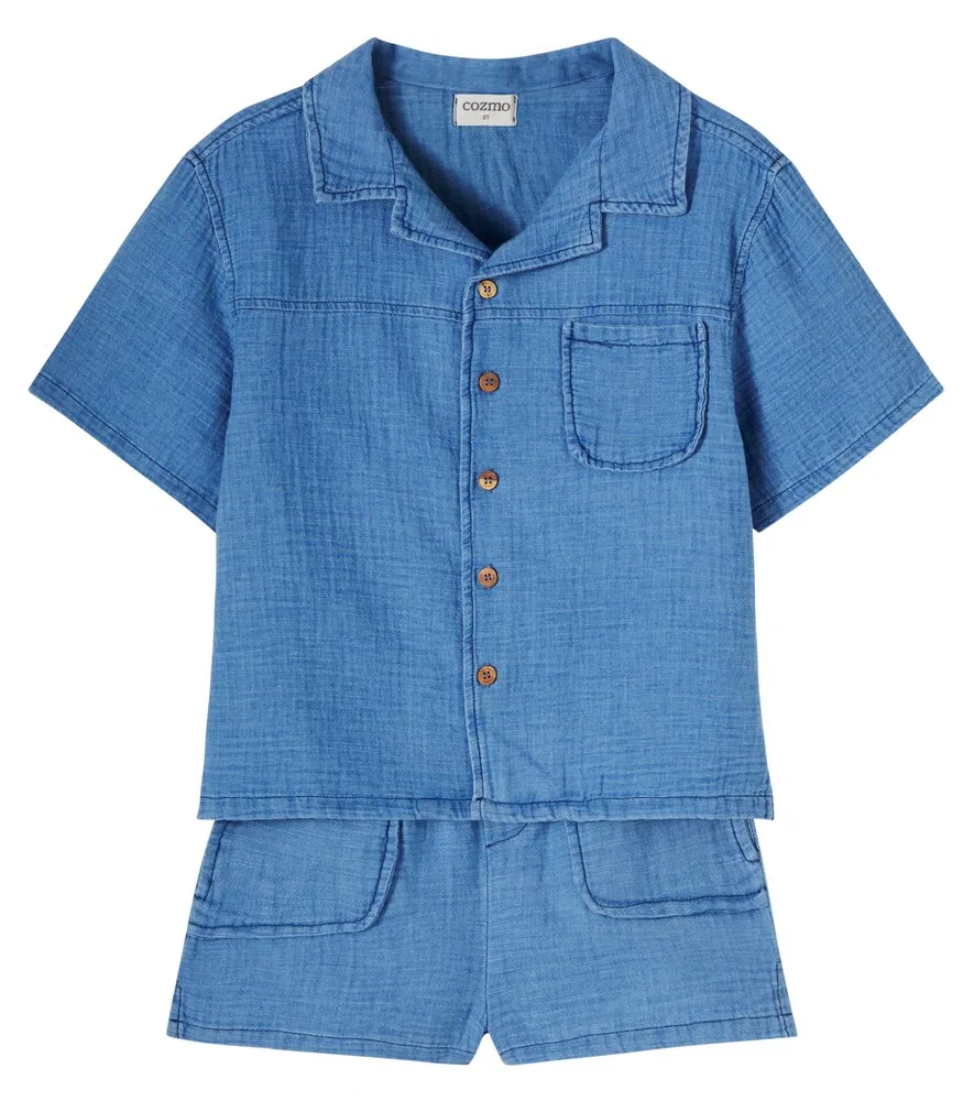Комплект из хлопковой рубашки-поло из шамбре и шорт от Gale Cozmo, синий