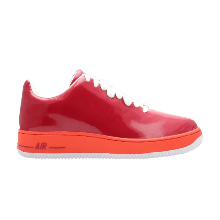 

Кроссовки Nike Air Force 1 Supreme, красный