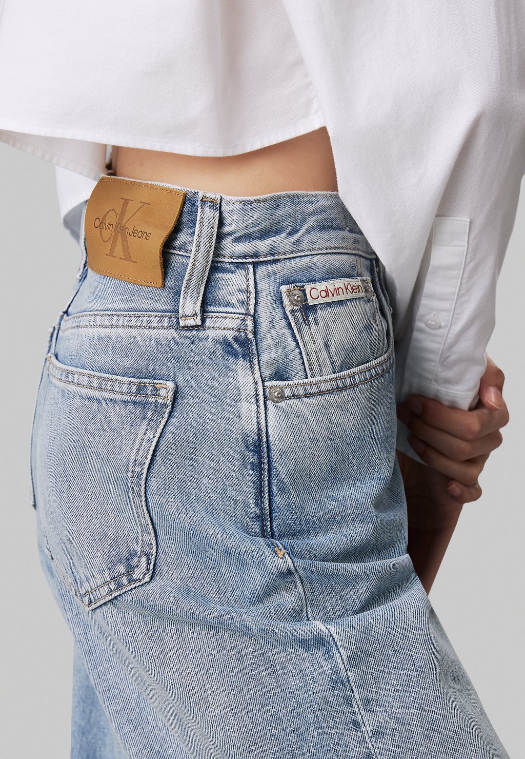 

Джинсы прямого кроя Calvin Klein Jeans, светло-голубой