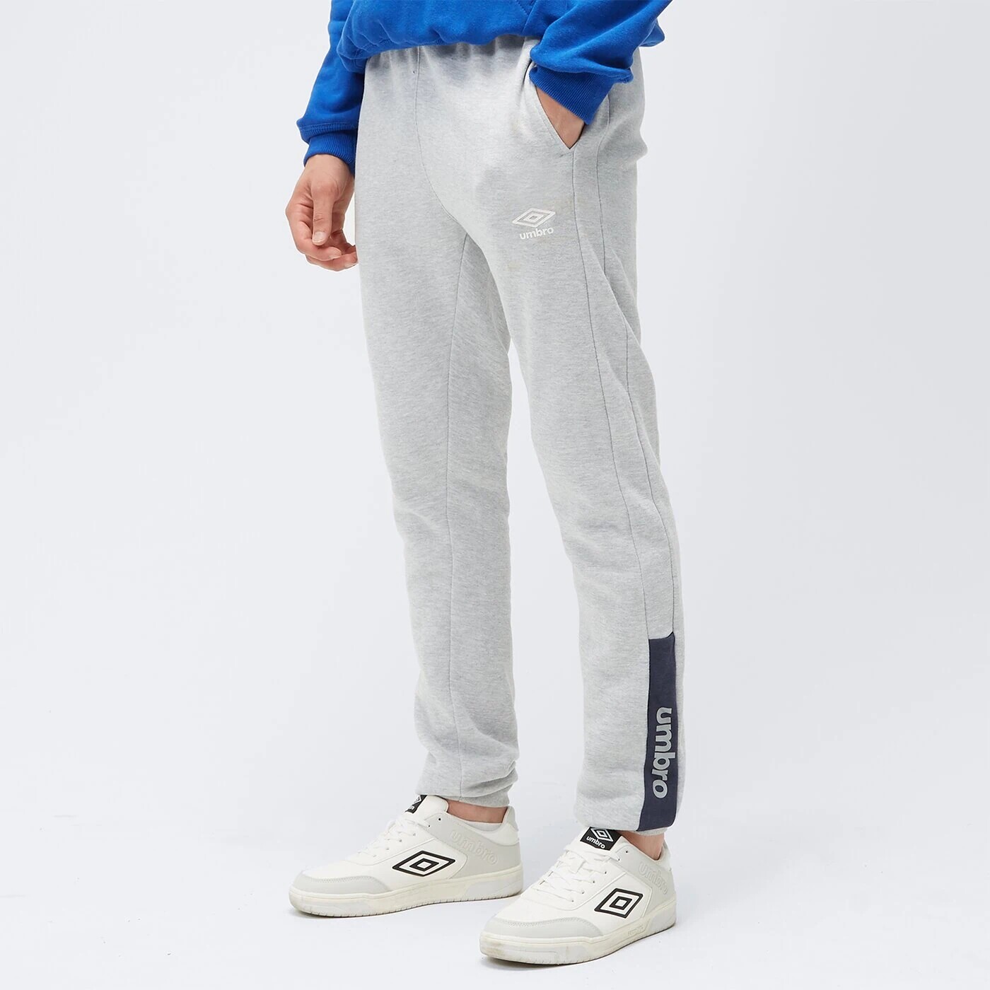 

Брюки спортивные Umbro, серый