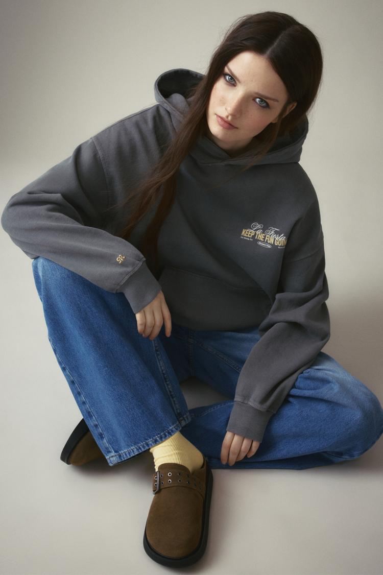 

Толстовка свободного кроя Pull And Bear, серый
