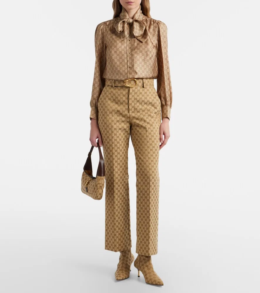 Брюки расклешенные Gucci GG Canvas, с кожаной подкладкой и золотой фурнитурой, бежевый — фото 2
