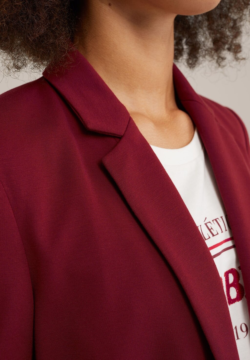 

Блейзер STRETCH WE Fashion, красный металлик