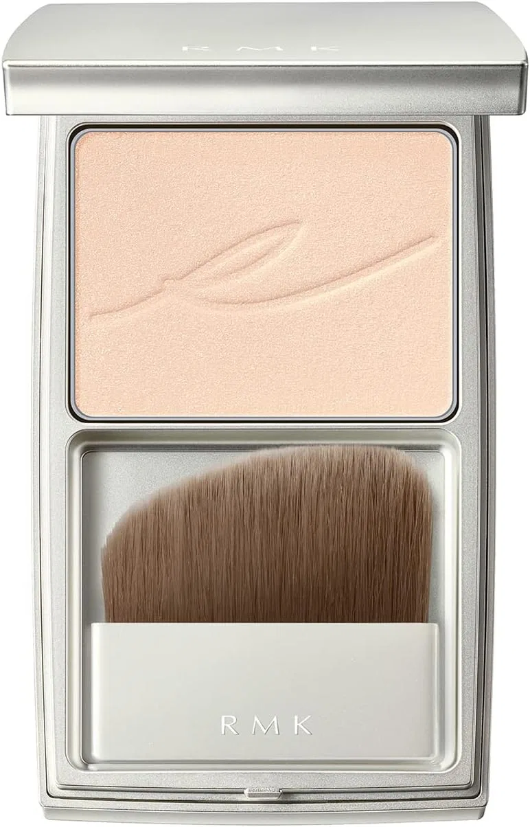 Пудра компактная RMK Silk Fit Face Powder P01 с кистью, жемчужный