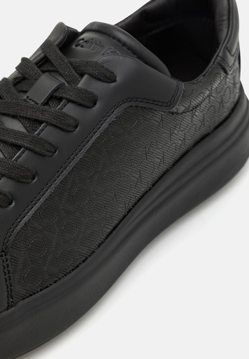 

Кроссовки на шнуровке LACE UP MONO Calvin Klein, черный