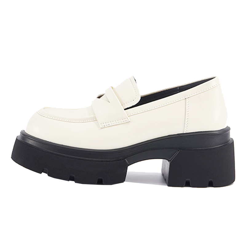Лоферы женские AQUASCUTUM, Ecru