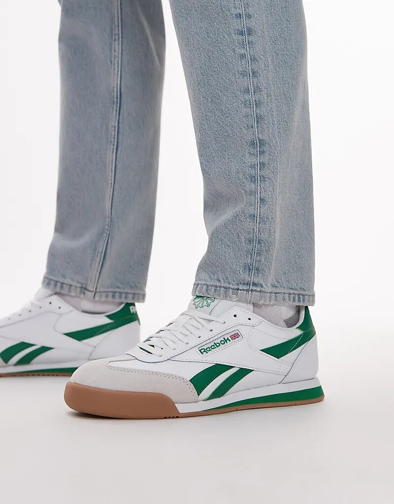 

Перезаказать кроссовки Campio XT белого и зеленого цвета Reebok