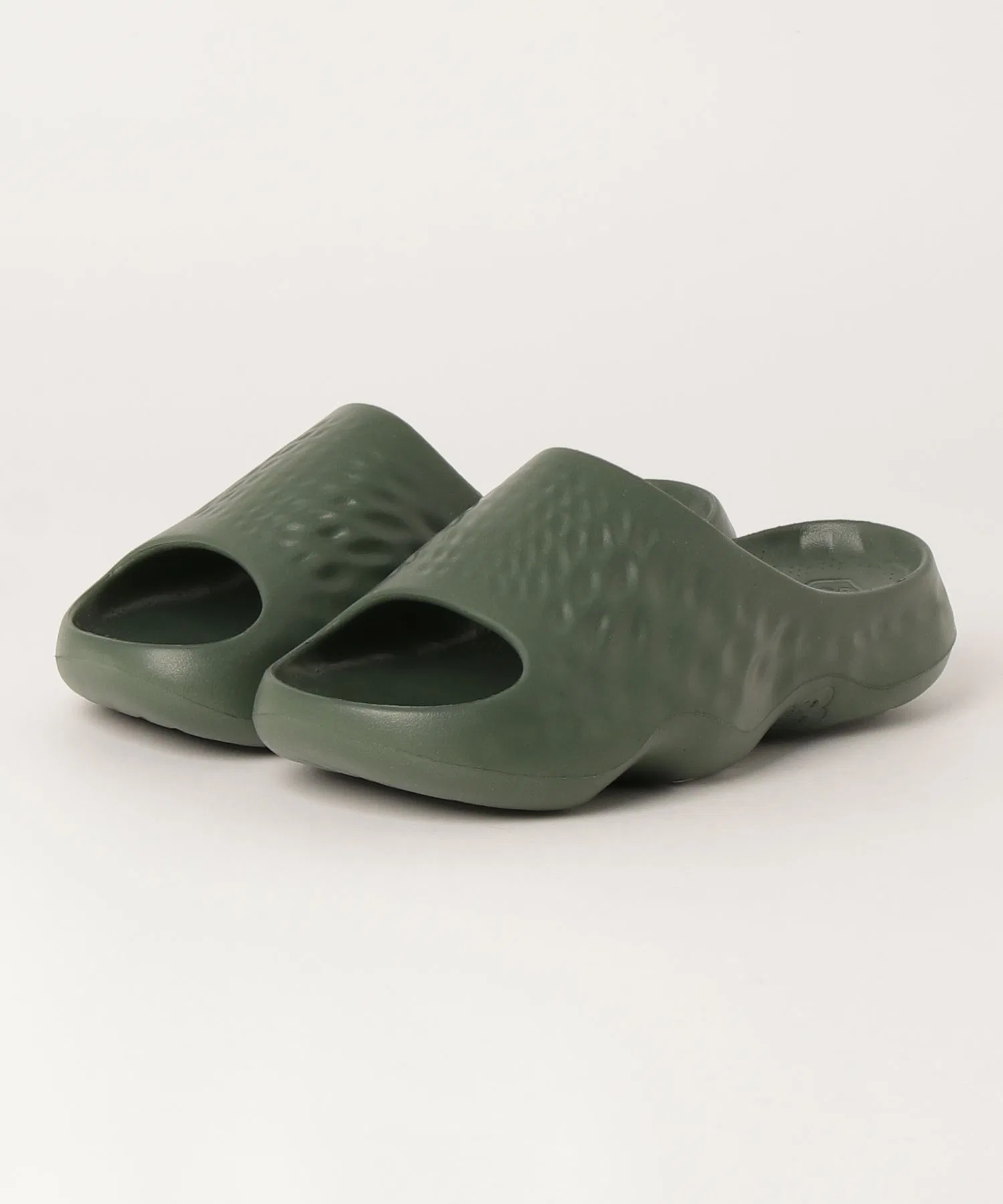 Мужские сандалии из EVA New Balance Fresh Foam MRSHN оливковые
