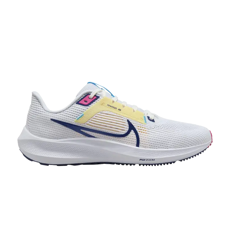 

Кроссовки Nike Wmns Air Zoom Pegasus 40, белый
