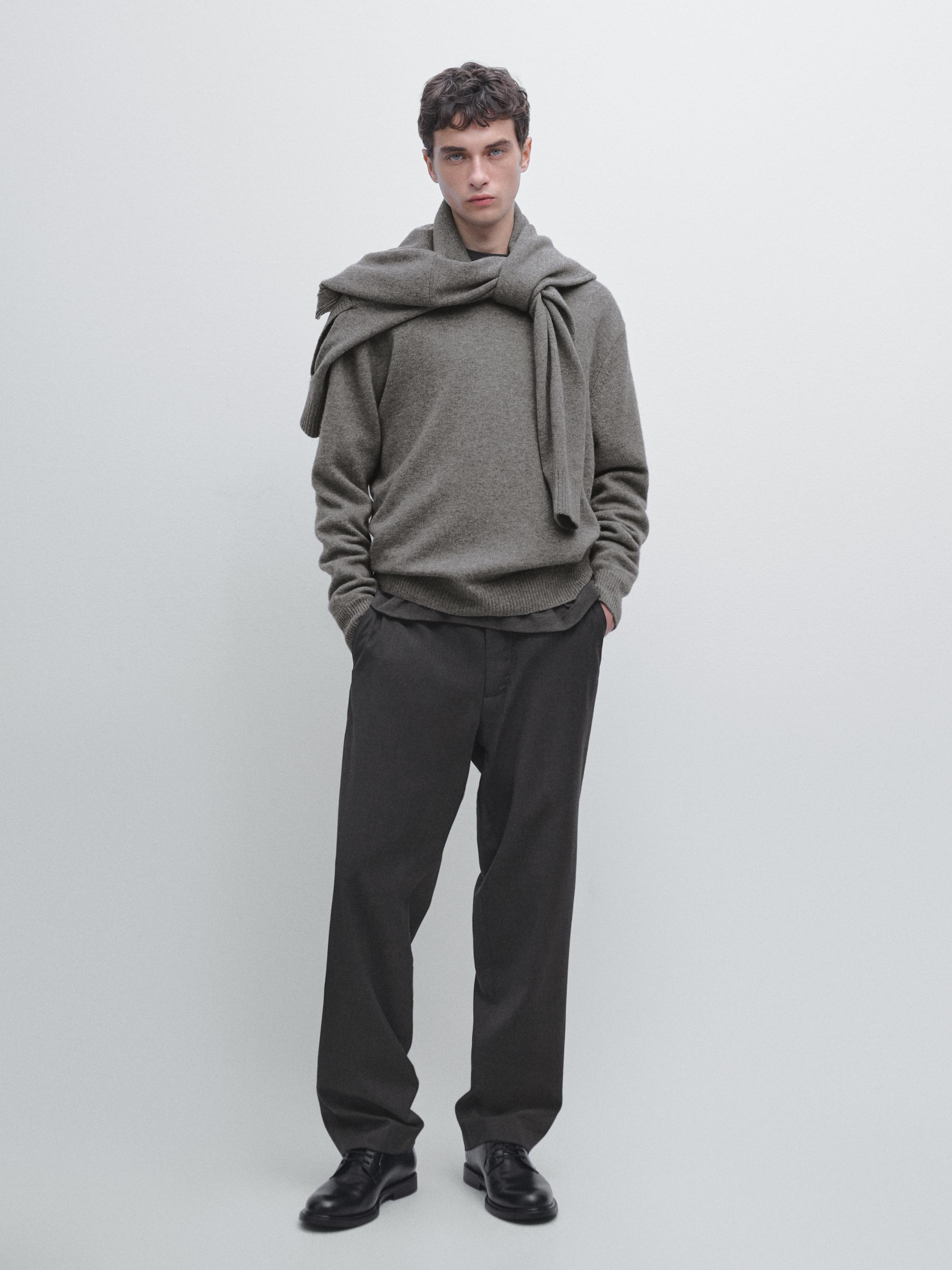 

Свитер с круглым вырезом из смесовой шерсти Massimo Dutti, антрацитово-серый