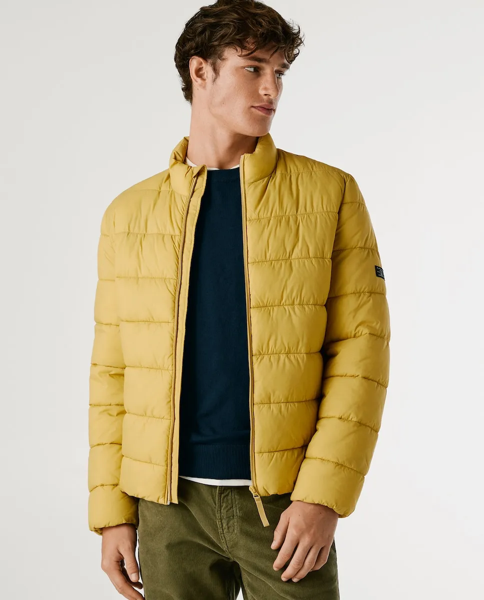 

Мужской пуховик с высокой застегивающейся шеей Pepe Jeans, желтый