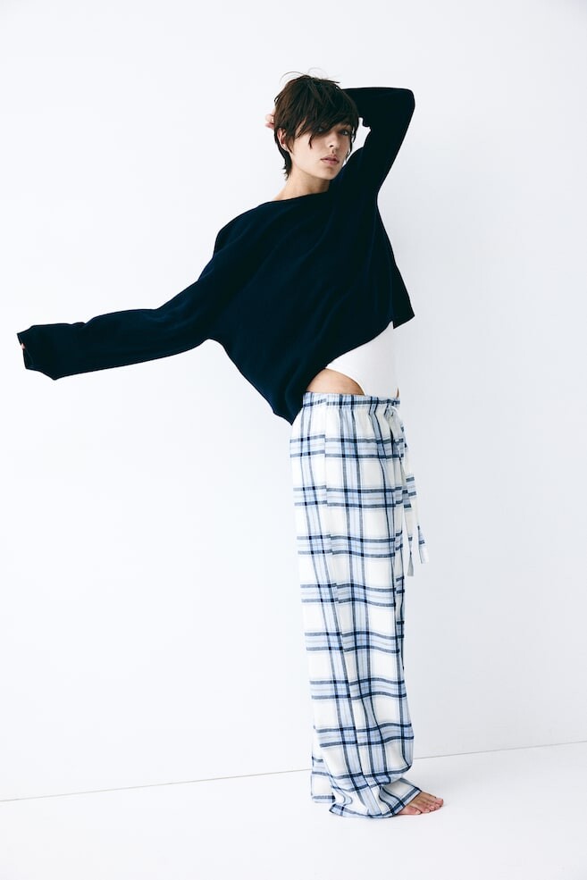 

Хлопковые пижамные штаны H&M, белый
