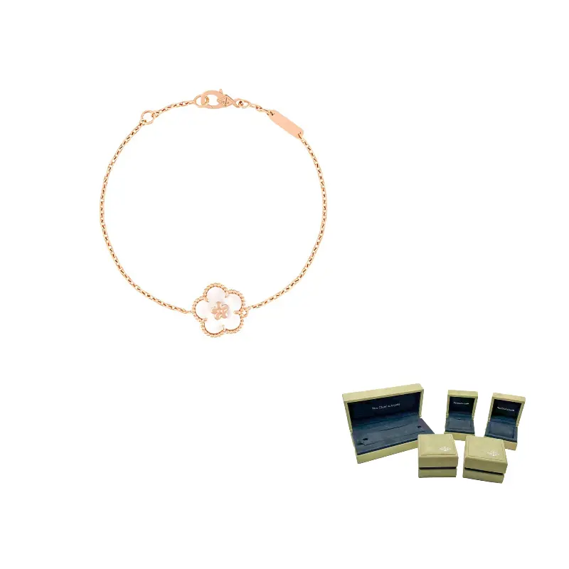

Van Cleef & Arpels Браслет Lucky Spring Plum Blossom из перламутра в корпусе из розового золота 18K