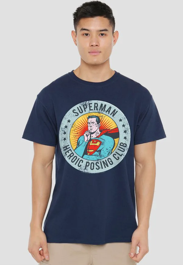 

Футболка с принтом «клуб героических позирований супермена» Dc Comics - Superman, Dark Blue