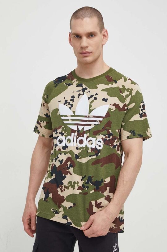 

Хлопковая футболка adidas Originals, зеленый
