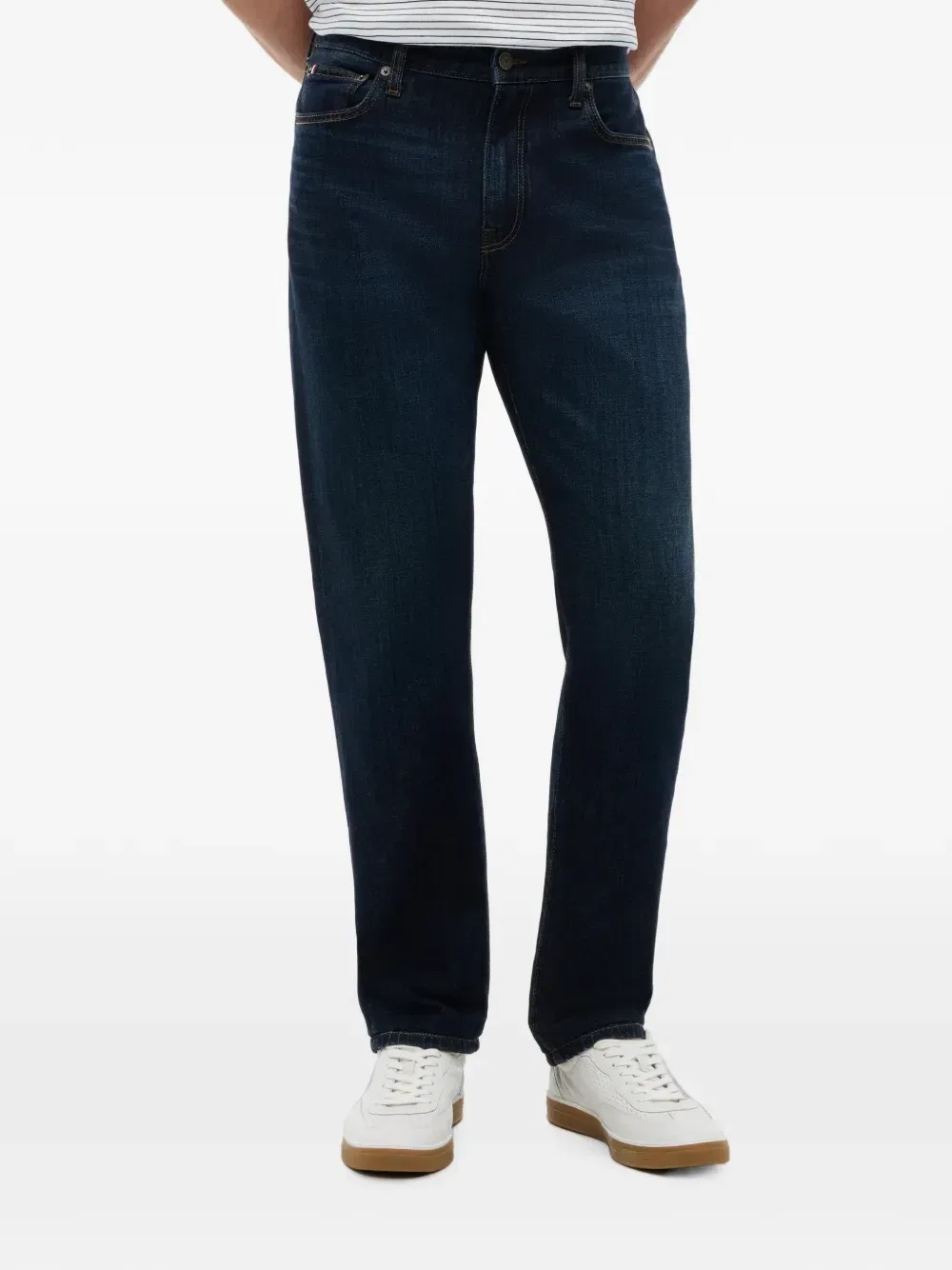 Джинсы прямого кроя с нашивкой-логотипом Tommy Hilfiger, синий — фото 3