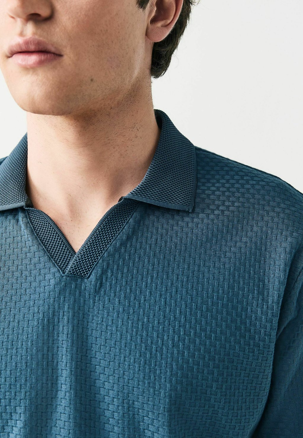 Рубашка поло REGULAR FIT TEXTURED CUBAN COLLAR Next, синий — фото 4