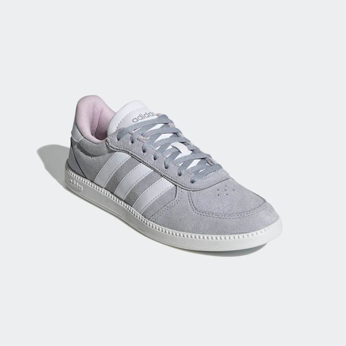 

Кроссовки Adidas Sportswear "BREAKNET SLEEK", цвет Halo Silver / Cloud White / Grey Two