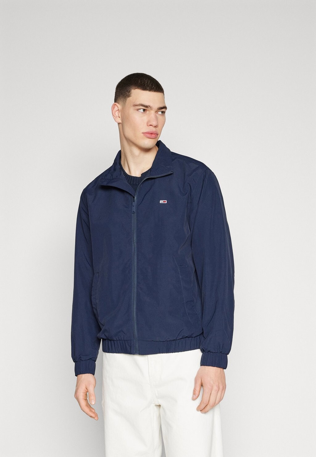 

Куртка-бомбер ESSENTIAL JACKET Tommy Jeans, цвет dark night navy