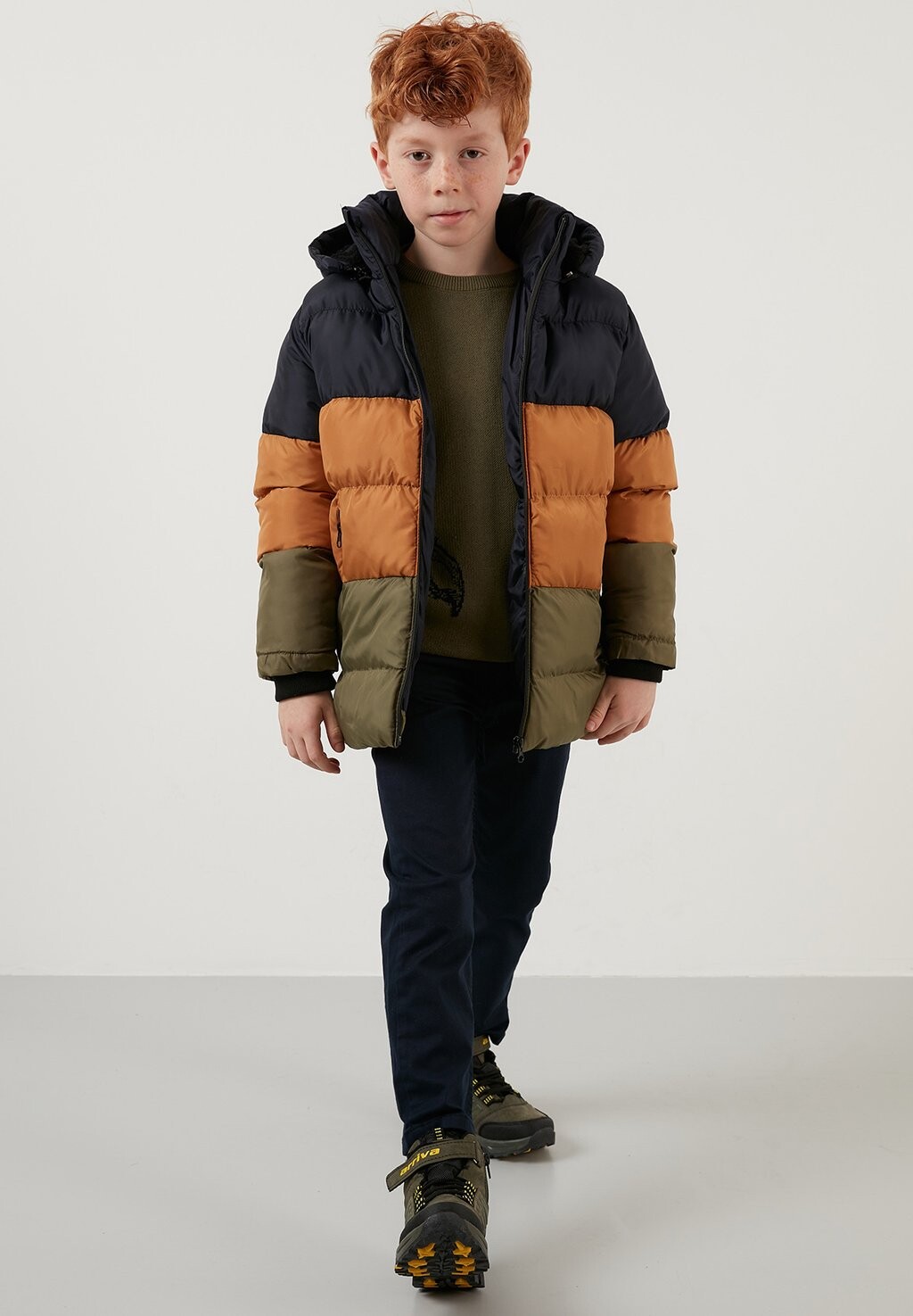 

Зимнее пальто Removable Hooded Inflatable LELA, цвет navy blue-snuff colored-khaki
