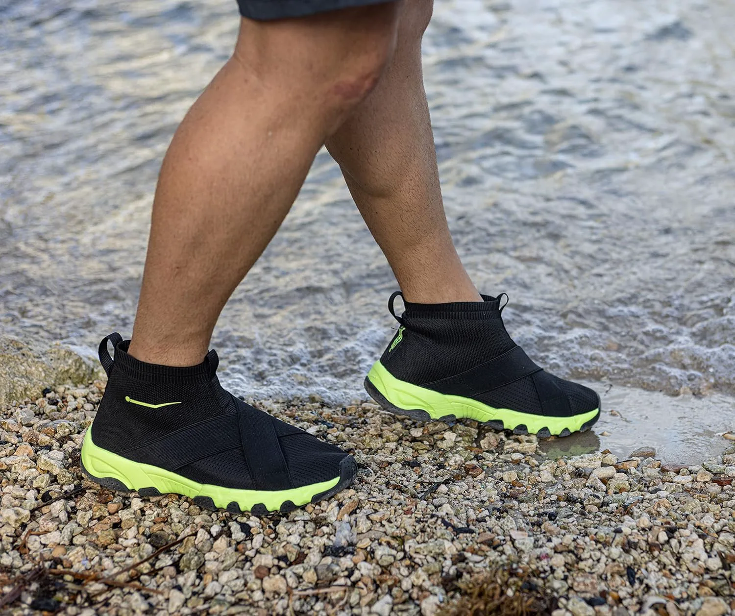 

Мужские водные кроссовки Wave Runner - быстросохнущие, высокоэффективные и удобные для путешествий