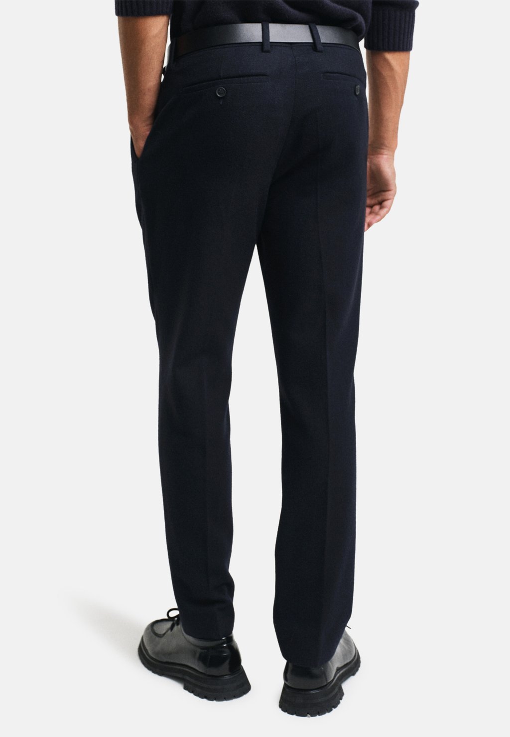 

Костюмные брюки SLIM FIT HERRINGBONE GANT, темно-синий