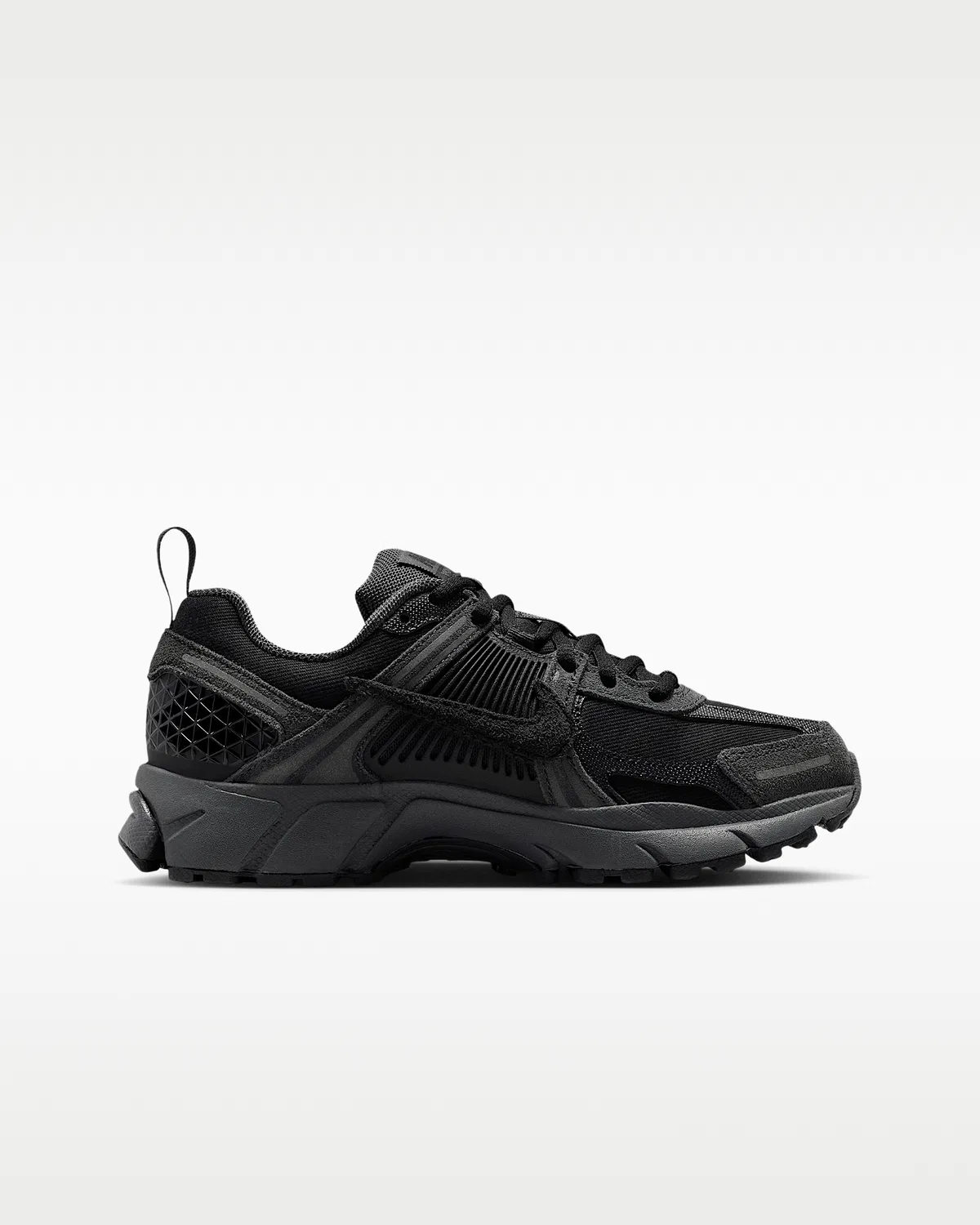 Кроссовки для старших детей Nike Vomero 5, Dark Smoke Grey/Anthracite/White/Team Black — фото 3