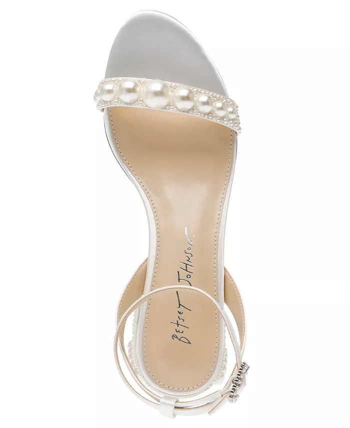 Женские босоножки Tina Block Heel Betsey Johnson, слоновая кость/кремовый — фото 4