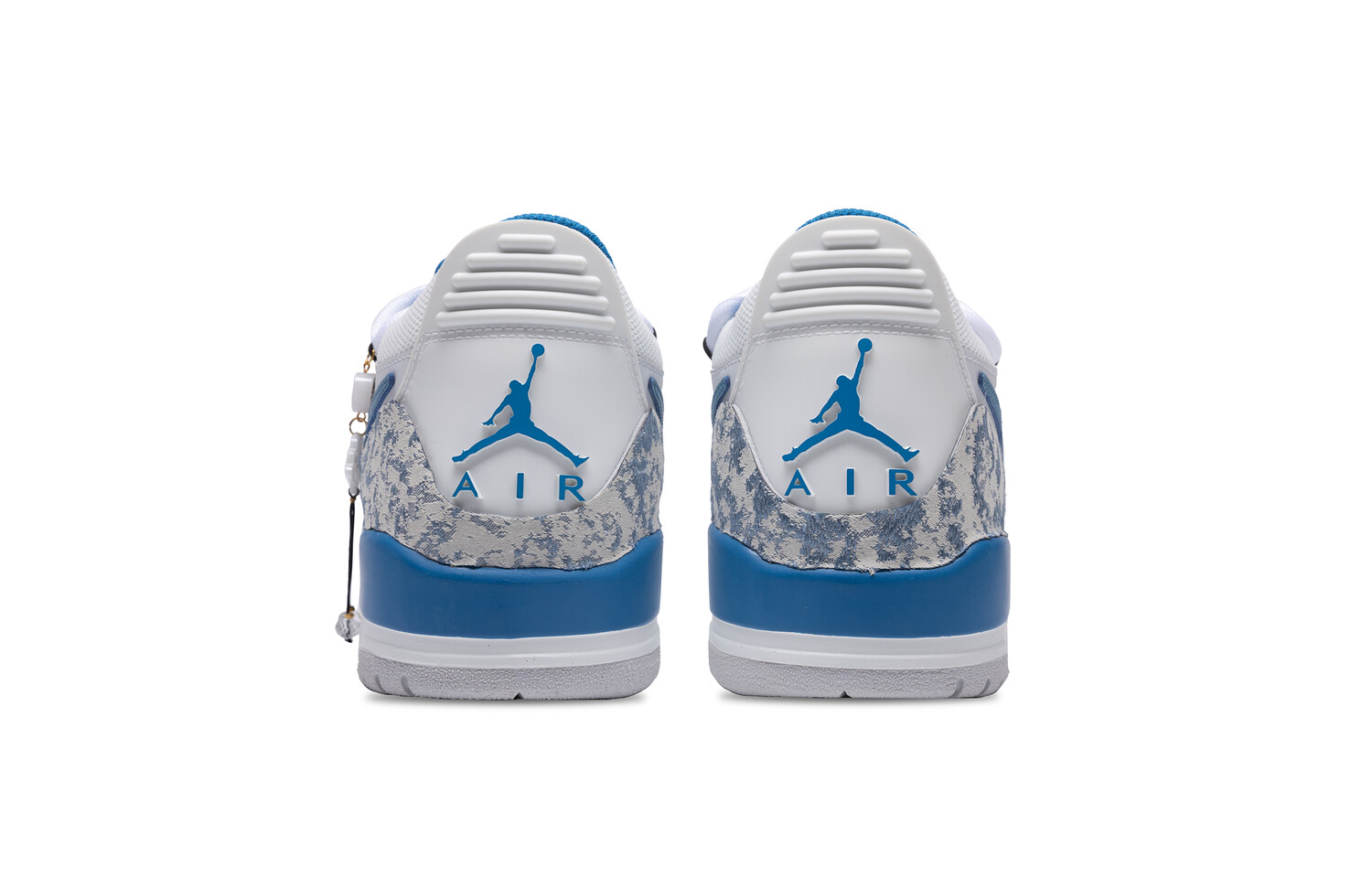Кроссовки Jordan Legacy 312 Vintage Basketball Shoes Men Low-top White/Blue, белый/синий — фото 3
