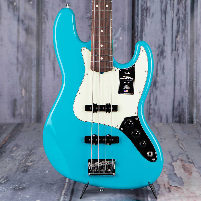 

Басс гитара Fender American Professional II Jazz Bass, Miami Blue