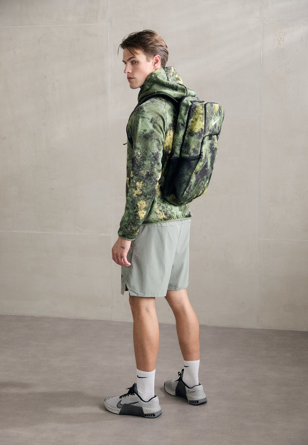 

Рюкзак BRASILIA 9.5 XL CAMO UNISEX Nike Performance, зеленый