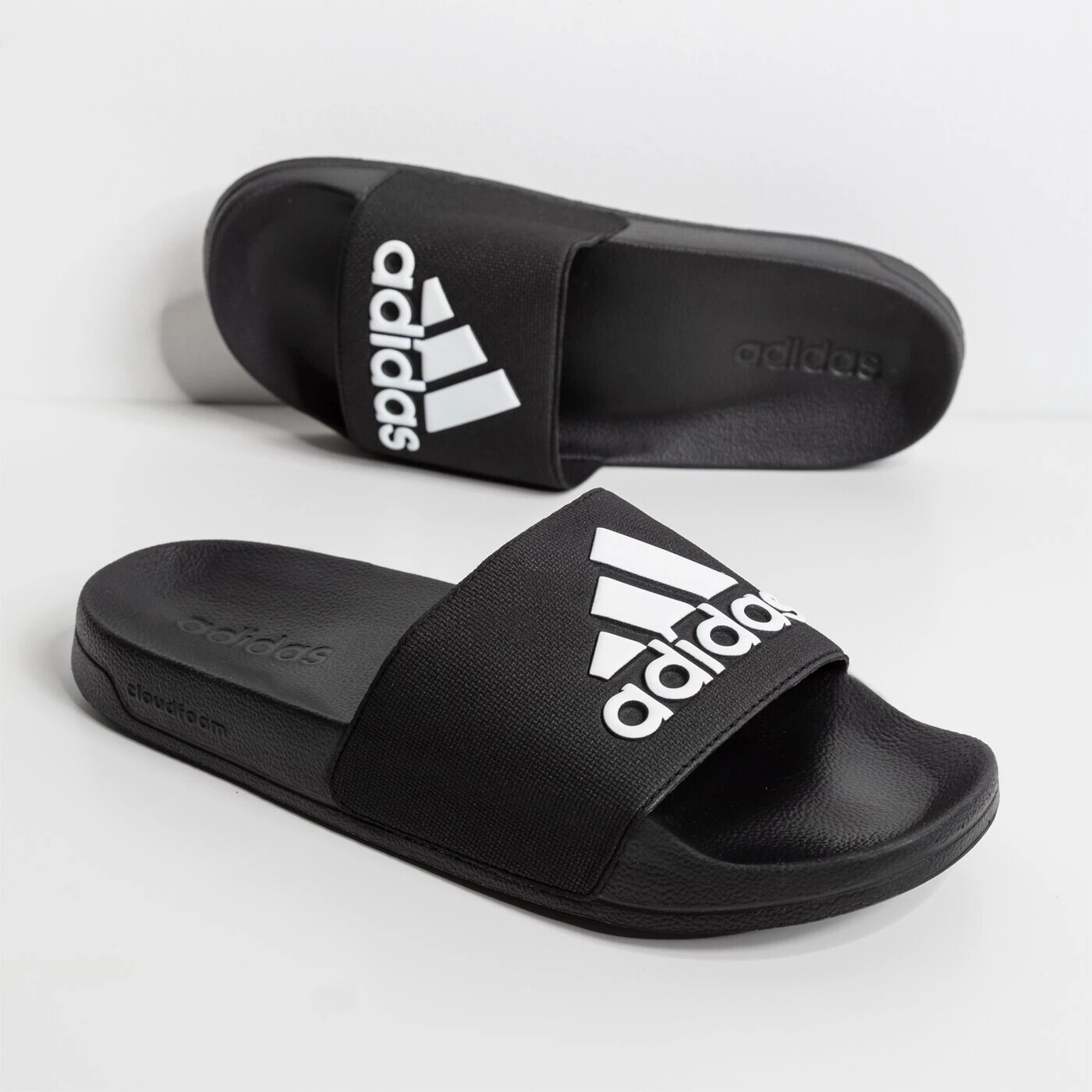 Шлепанцы Adidas Adilette с логотипом, черный — фото 4