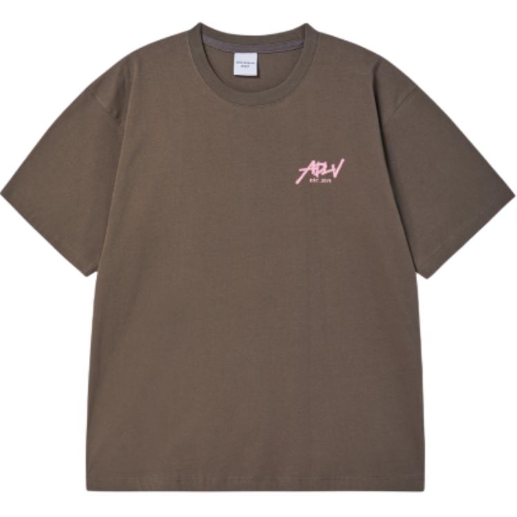 

Футболка ADLV Unisex Acme De La Vie, коричневый