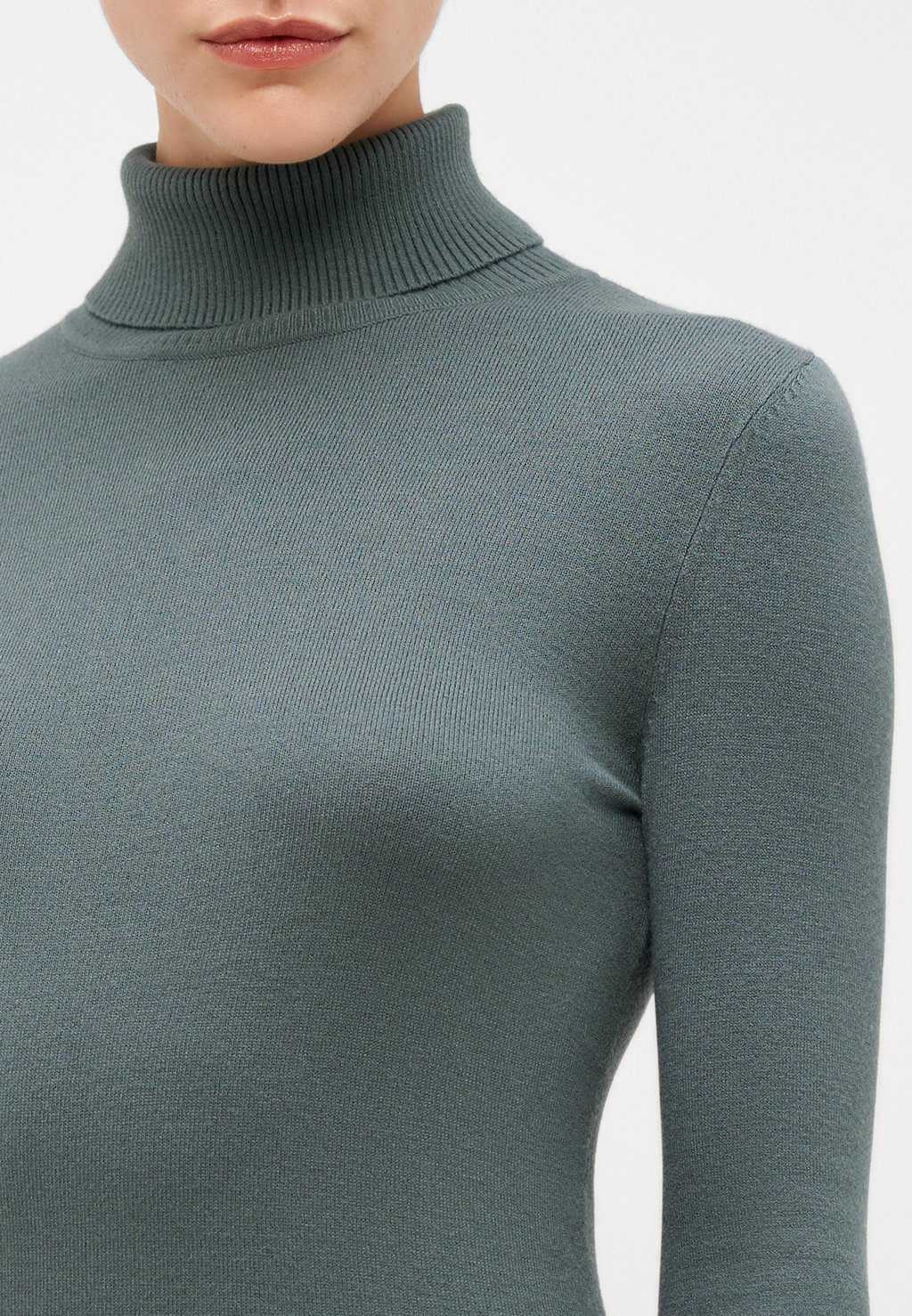

Джемпер VMHAPPINESS ROLLNECK Vero Moda Tall, зеленый