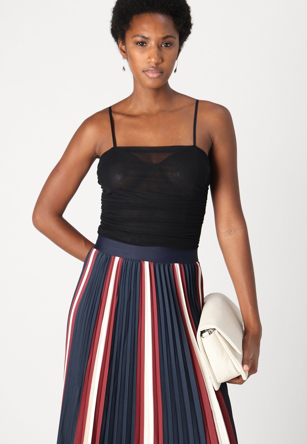 

Юбка плиссированная PLEATED STRIPED SKIRT GANT, темно-синий