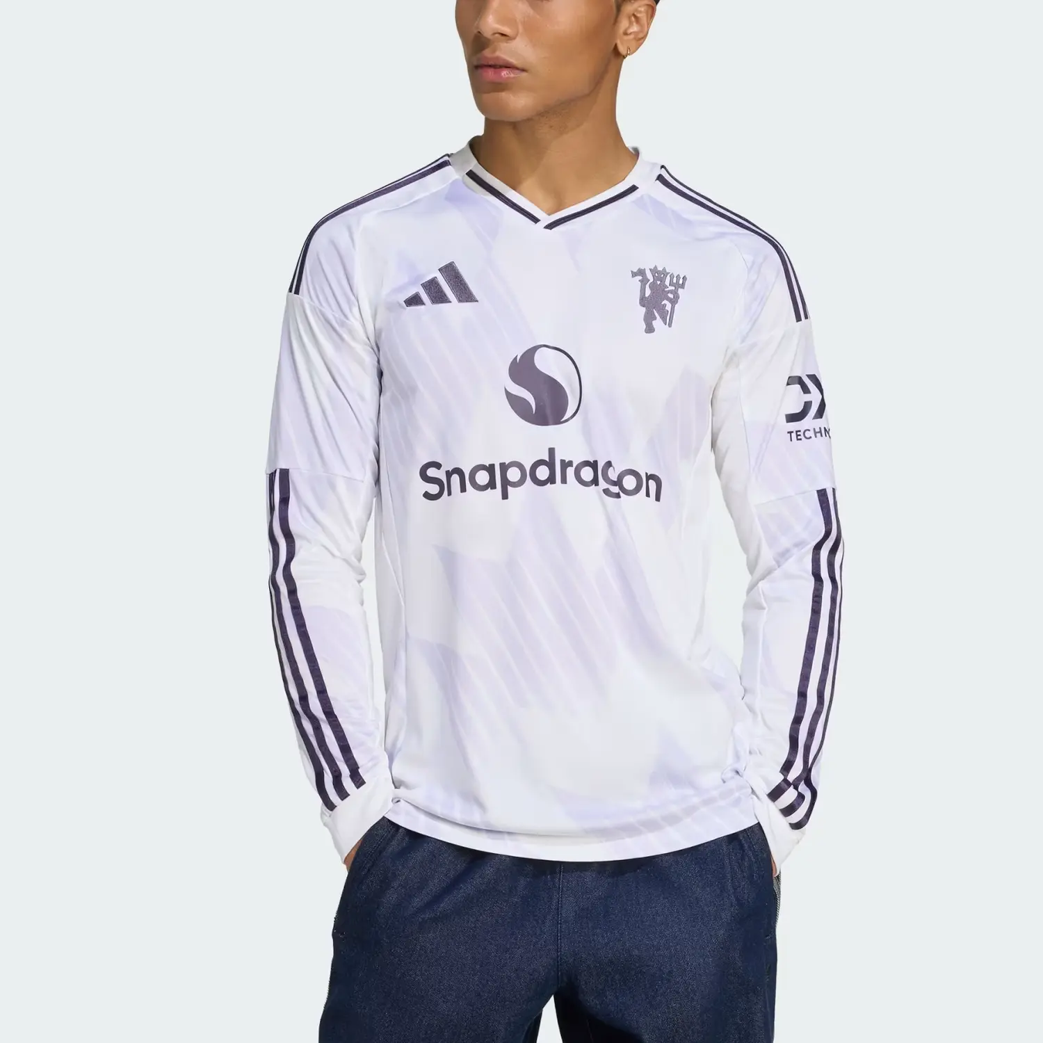 Футболка Manchester United 25/26 Away мужская Adidas, белый — фото 4