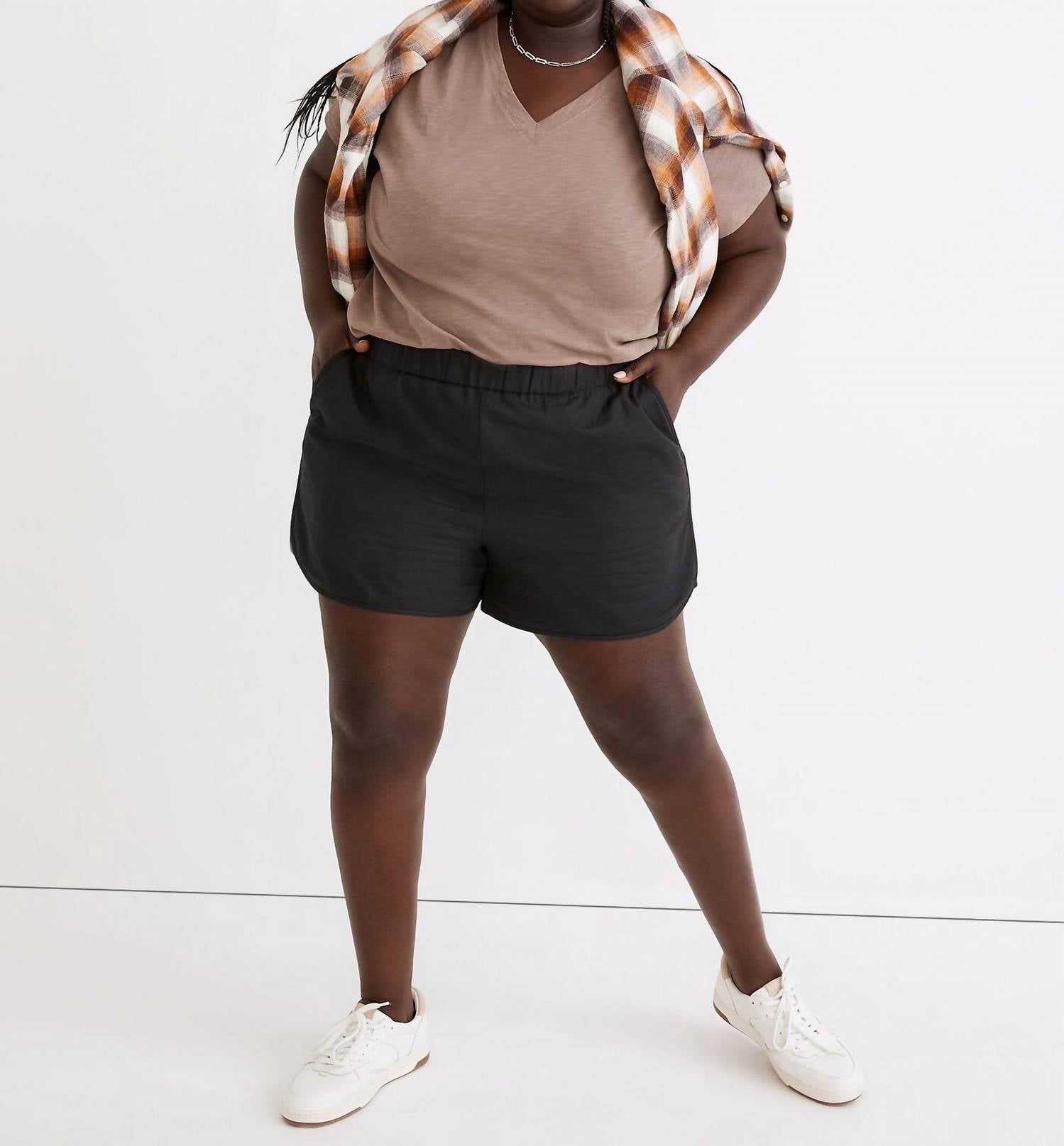 

Шорты-накидки - Plus In Black Madewell